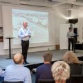 Henning Dons introducere Peter Lund Madsen i Juni 2017, Aarhus.<br>Sammen med APROPOS kommunikation<br>Copyright: APROPOS kommunikation