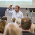 Temadag med Peter Qvortrup Geisling og en flok begejstreret deltagere, juni 2018.<br>Copyright: APROPOS kommunikation